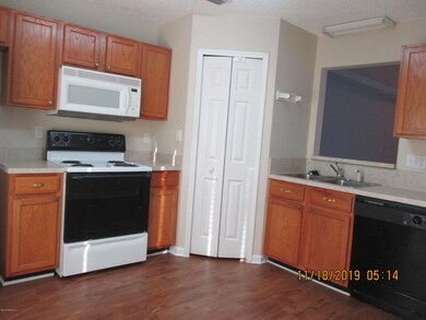 4132 Jillian Dr, Jacksonville, FL 32210 - photo 3