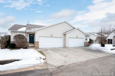 1-web-or-mls-647-wilshire-ct