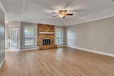 7920 Irish Dr, North Richland Hills, TX 76180 - photo 7