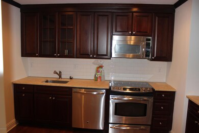 255 Weaver St unit 8F, Greenwich, CT 06831 - photo 4