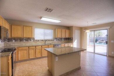 2165 E Longhorn Pl Chandler AZ-large-006