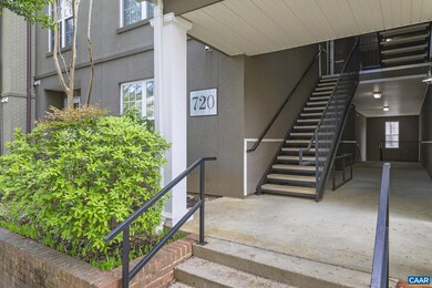 720 Walker Square unit 3D, Charlottesville, VA 22903 - photo 6