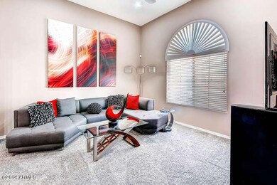 3668 E Zachary Drive Phoenix-small-005-L