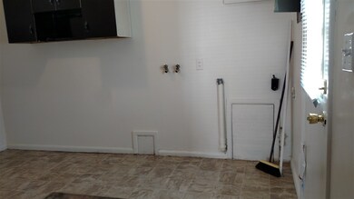 3203 S Elm St, Muncie, IN 47302 - photo 7