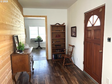 43310 Eagle Creek Rd, Richland, OR 97870 - photo 6