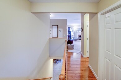 2082 Briarbend Ct, Maryville, IL 62062 - photo 4