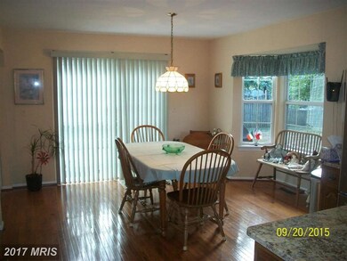 5806 Sir Galahad Rd, Glenn Dale, MD 20769 - photo 6
