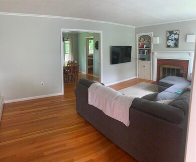 G Living Room (Copy)