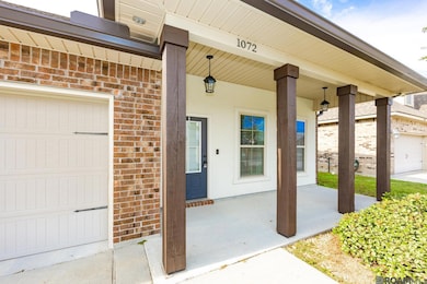 1072 Shadow Bluff Dr, Baton Rouge, LA 70820 - photo 2