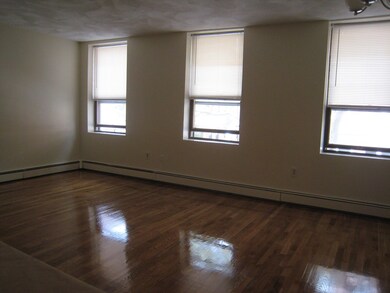 109 Fulton St unit 2, Boston, MA 02109 - photo 3
