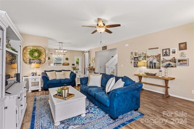 212 Jobe Dr, Statesville, NC 28677 - photo 2