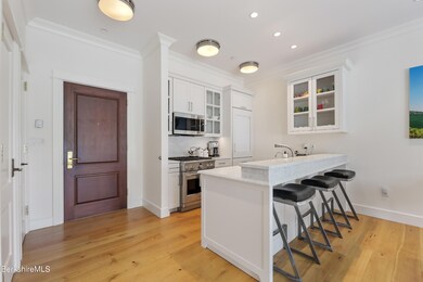 165 Kemble St unit 15, Lenox, MA 01240 - photo 4