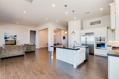 Estates Circle - 2232 (24)