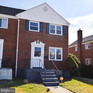 1127 Deanwood Rd, Parkville, MD 21234 - photo 3