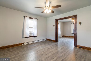 45 Hillside Ave unit 1, Souderton, PA 18964 - photo 5