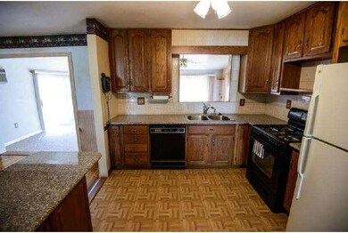 240 Woodlawn Dr, Lansdale, PA 19446 - photo 5