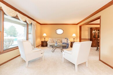 51869 Foxdale Ln, Granger, IN 46530 - photo 4