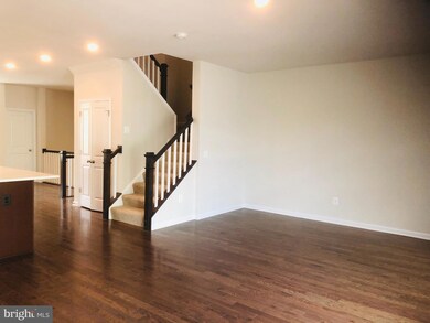 11016 Blackburn Cove Ln, Manassas, VA 20109 - photo 7