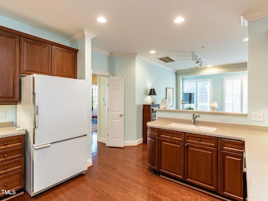 010-1280x960-kitchen