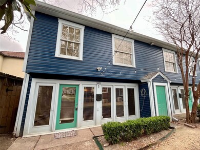 2012 Elmen St unit 1, Houston, TX 77019 - photo 2