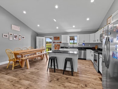 1294 Manitou Rd, Manitou, KY 42436 - photo 7