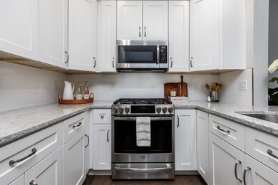 443 Essex St unit 201, Swampscott, MA 01907 - photo 6