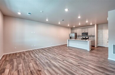 6382 N Lisbon St, Aurora, CO 80019 - photo 3