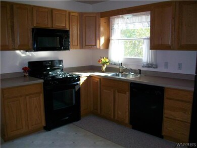 63 Jesella Dr, North Tonawanda, NY 14120 - photo 4