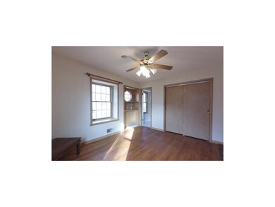 MASTER BEDROOM VIEW TOWARDS DEDICATED MASTER BATH