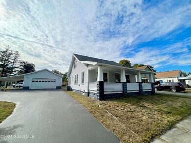 259 South St, Glens Falls, NY 12801 - photo 5