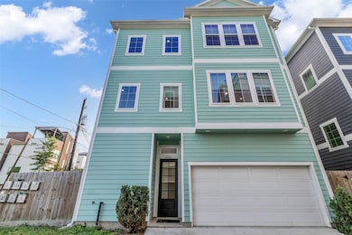 204 Burr St unit G, Houston, TX 77011 - photo 2