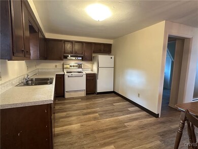 64 E 5th St, Oswego, NY 13126 - photo 4