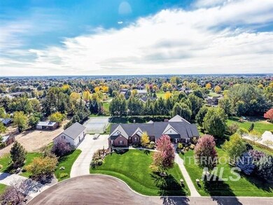 2217 W Autumn Crest Ct, Eagle, ID 83616 - photo 6