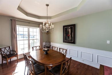 Dining Room - notice the picture frame molding and