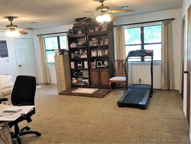 903 S Florence Ave, Claremore, OK 74017 - photo 6