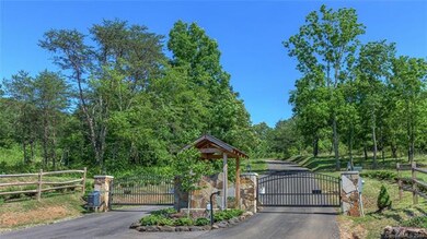 Entrance Gate to Saddle Ridge Estates.