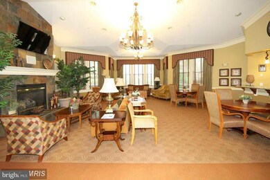 3810 Lightfoot St unit 304, Chantilly, VA 20151 - photo 2