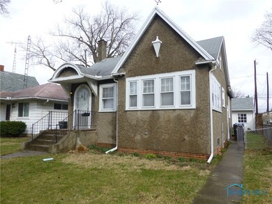 2817 105th St, Toledo, OH 43611 - photo 2