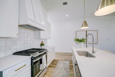 807 Graceland St unit A, Houston, TX 77009 - photo 4