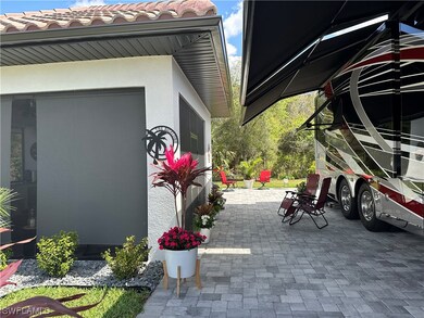 13742 Golden Palms Cir, Fort Myers, FL 33913 - photo 4