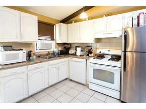 22 Gage St unit 1B, Providence, RI 02909 - photo 3