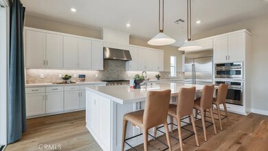 24389 Calle La Roca, Santa Clarita, CA 91354 - photo 2