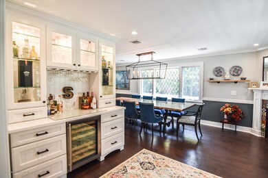 113 Midland Rd, Staten Island, NY 10308 - photo 4