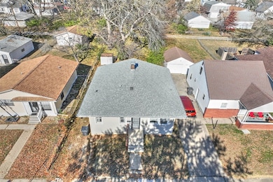 1270 E Riverside Ave, Decatur, IL 62521 - photo 2