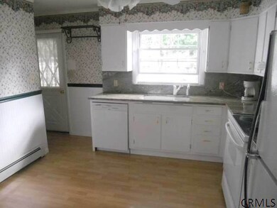 7 Downey Rd, Troy, NY 12180 - photo 2