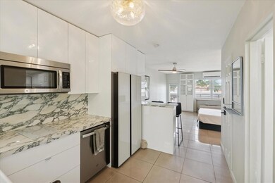 851 Meridian Ave unit 33, Miami Beach, FL 33139 - photo 2