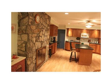 74 Seymour St, Warren, RI 02885 - photo 2