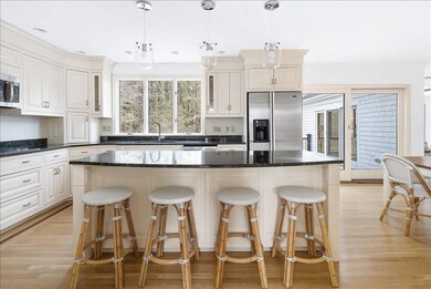 566 Main St, Hingham, MA 02043 - photo 5