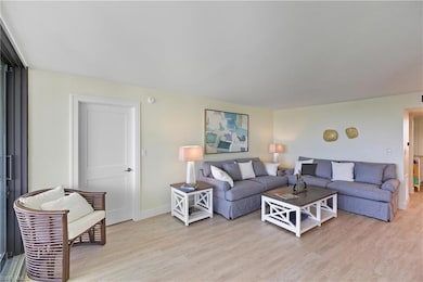 2316 Gulf Shore Blvd N unit 411, Naples, FL 34103 - photo 4