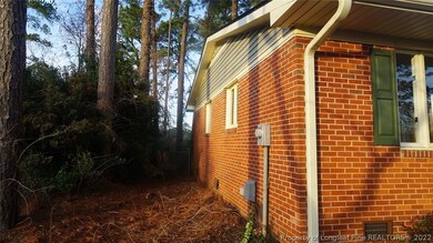 7558 Jennings Ln, Fayetteville, NC 28303 - photo 2